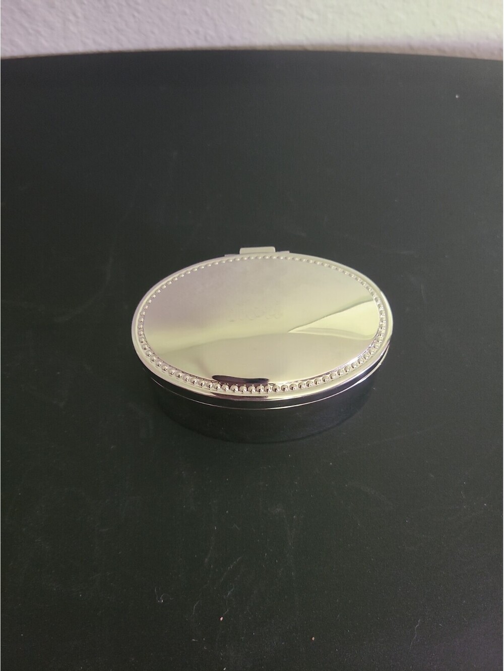 Silver Tone "Tori" Engrave  Jewelry Trinket Round Box With Lid Blue velvet lined